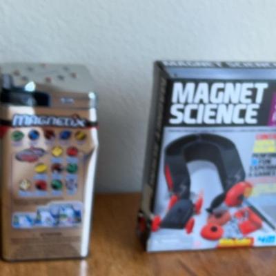 Magnetic Science Sets 