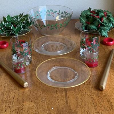  (4) Anchor Hocking Cut Laurel Leaf Glass Salad Bowls, Vintage Circe France Bowl, 4 Glasses & More