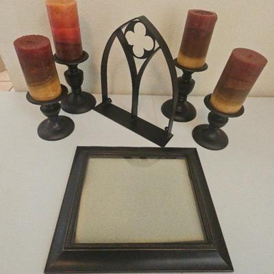 Iron Cathedral With 4 Wooden Candleholders AND frame