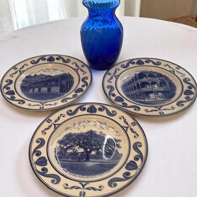 Crown Ducal ‘Scenes Of New Orleans’ Porcelain Plates, Blue Vase