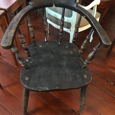 antique captains pub chair $39 as is