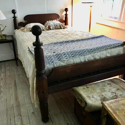 Colonial three quarter canon ball rope bed $599