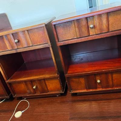 Kent-Coffey’s The Saratoga line Mid Century Modern Walnut Veneer