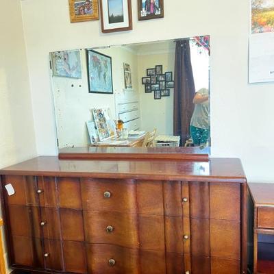 Kent-Coffey’s The Saratoga line Mid Century Modern Walnut Veneer