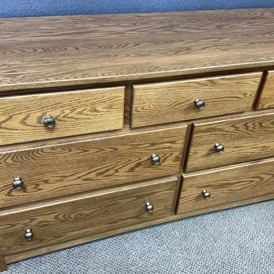 Oak 7 Drawer Dresser 