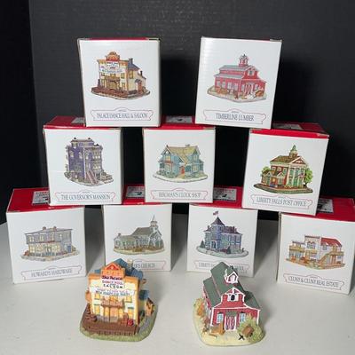 Liberty Falls Americana Collection Village Houses
