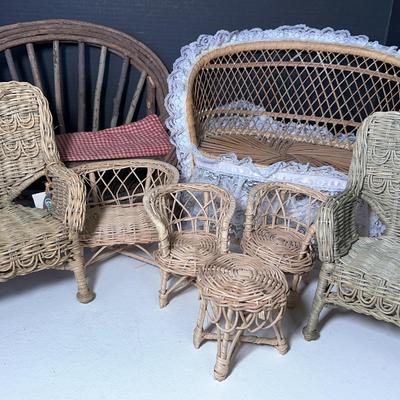 Wicker Doll Furniture