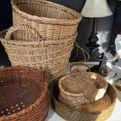 Baskets & Household Decor