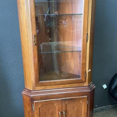 Nice Corner Display Cabinet