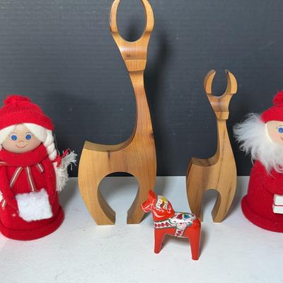 Danish Mid Century Jul Decor