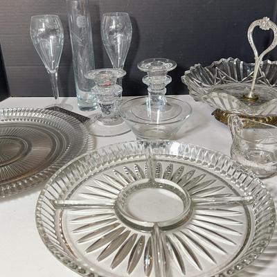 Vintage Glass Table Ware & Serving Pieces