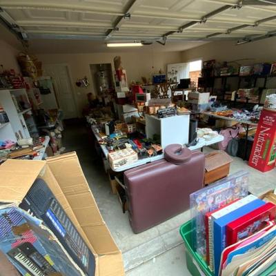 Estate sale photo