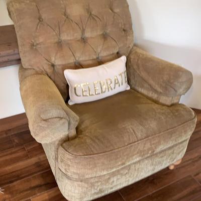 Ethan Ellan Arm Chair