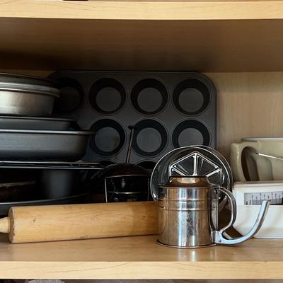 Large Baking Lot