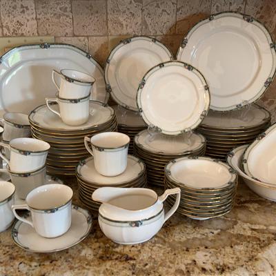 Noritake Ivory China Set - Berringer Pattern