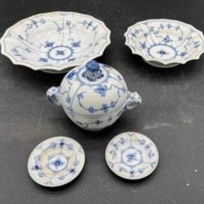 Royal Copenhagen Blue Fluted Plain Pattern