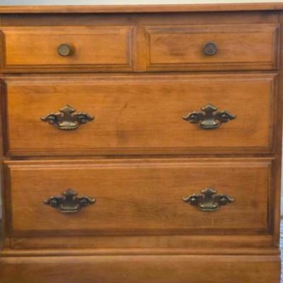 3 Drawer Nightstand