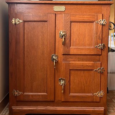 White Clad Oak Icebox, Reproduction 