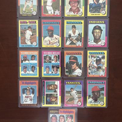 1975 Baseball Cards. Robin Yount Rookie. Pete Rose, Mike Schmidt and More