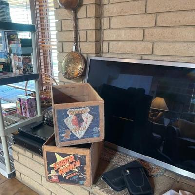 Old apple boxes 