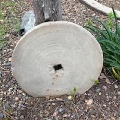 Grinding stone 