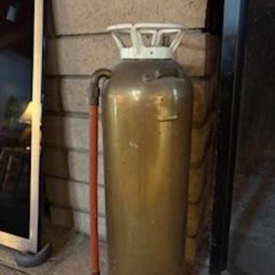 Extinguisher 