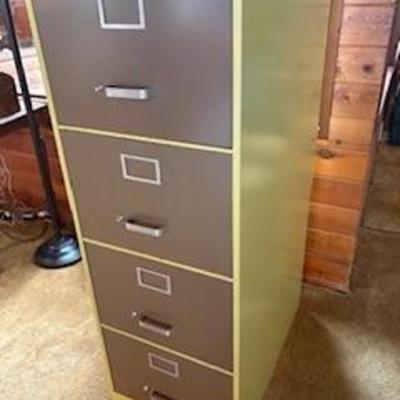 File cabinet 