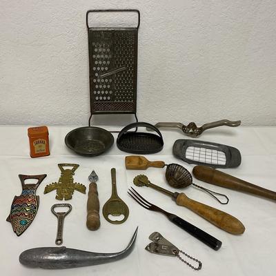 Vintage Kitchen Items