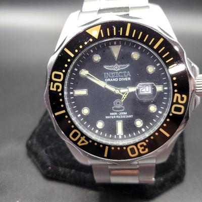 Invicta 14654 Men's Grand Diver Black Dial Steel Bracelet Dive Watch