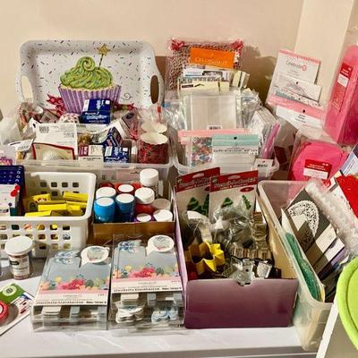 Cake decorating supplies