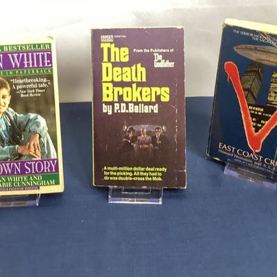 Ryan White, The Death Brokers, V East Coast