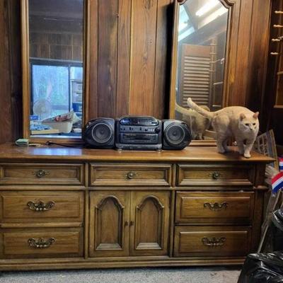 Cat is not for sale it’s already in NC