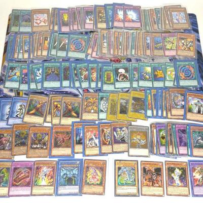 (202) Yu-Gi-Oh Trading Cards & Play Mat