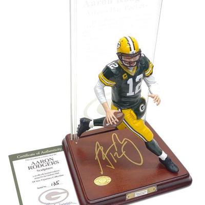 Packers Aaron Rodgers Football Player Figurine