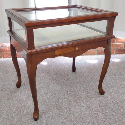 Queen Anne Style Lift Top Glass Display Case