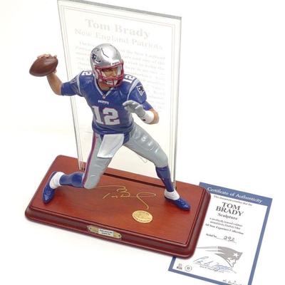 Patriots Tom Brady Football Player HOF Figurine