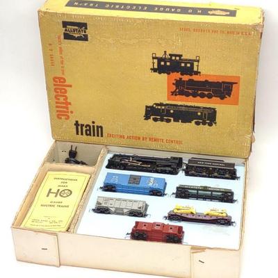 Vintage Marx HO Gauge Toy Electric Train Set 9963