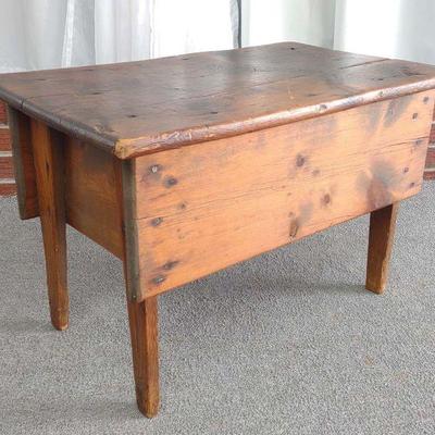 Early American Pine Side Table