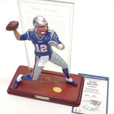 Patriots Tom Brady Football Player HOF Figurine