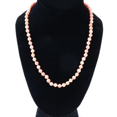 Lot 179 gorgeous coral beaded necklace