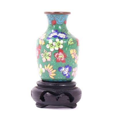 Lot 295 fine petite chinese cloisonne vase wstand