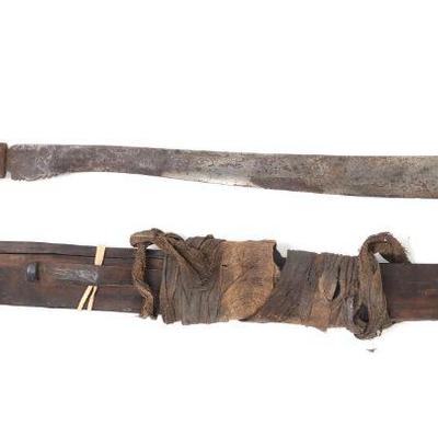 Lot 71 19th c philippines bicolano minasbad sword