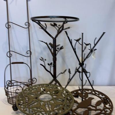 Outside Deco/ Metal Tables, Basket, Bird Plate Hanger & Plant  Cast Iron Holdwr With Wheels