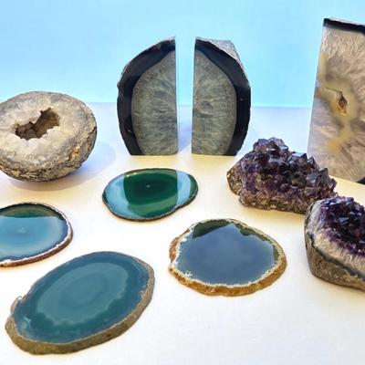 Agate Bookends, Coasters, And Geodes