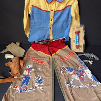 Roy Roger’s Vintage Dress-up Costume & Accessories (Youth size 12)