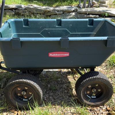 Rubbermaid - Deluxe Garden Dump Cart 