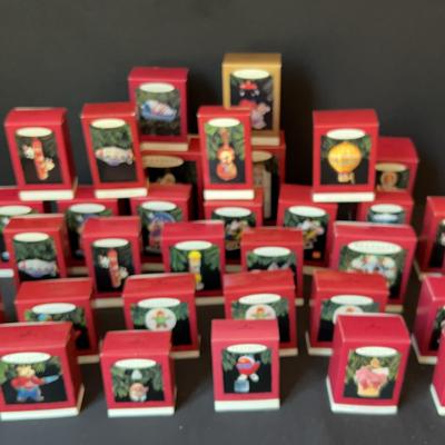 Hallmark Keepsake Ornaments - Lot 5
