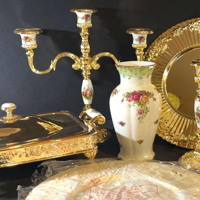 Royal Albert Bone China : Baker, Candelabra, Candle Sticks, Vase & Chargers : Old Country Roses 