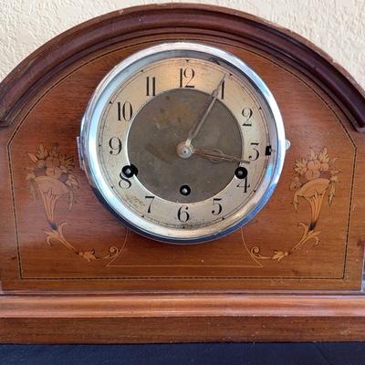 Vintage Perivale Mantle Clock - circa 1932-1964 