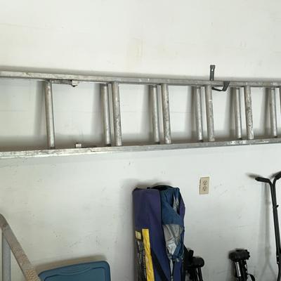 16 FT Aluminum Extension Ladder